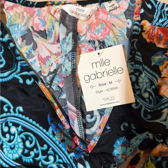 Mlle Gabrielle Asymmetrical Skirt with Floral Patterns - Picture 2 of 2